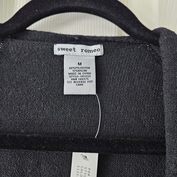 Sweet Romeo, NWT, Cardigan w/Smily Face on Back. Medium, Black and Beige - Picture 4 of 10